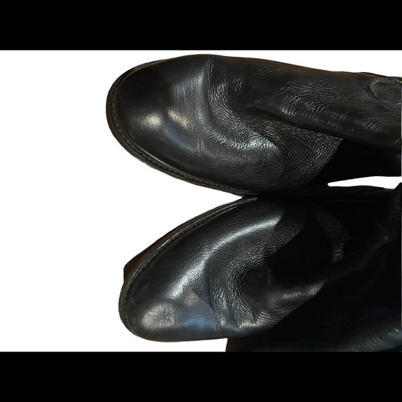 💰Frye Boots in black! 👢 - Picture 3 of 5